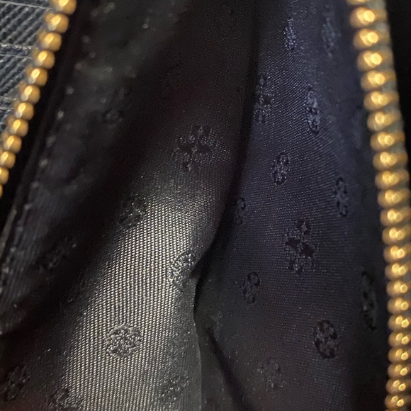 Tory Burch Continental Wallet - Picture 7 of 8